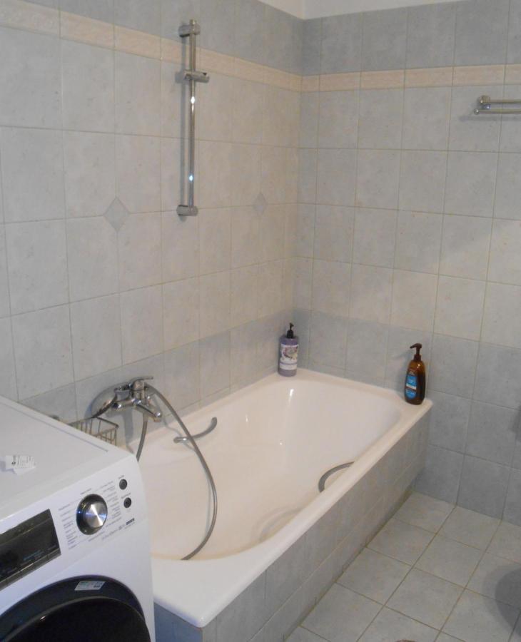 Secret Garden 76 Sq.M. Apartment Close To City Center Ioannina Luaran gambar