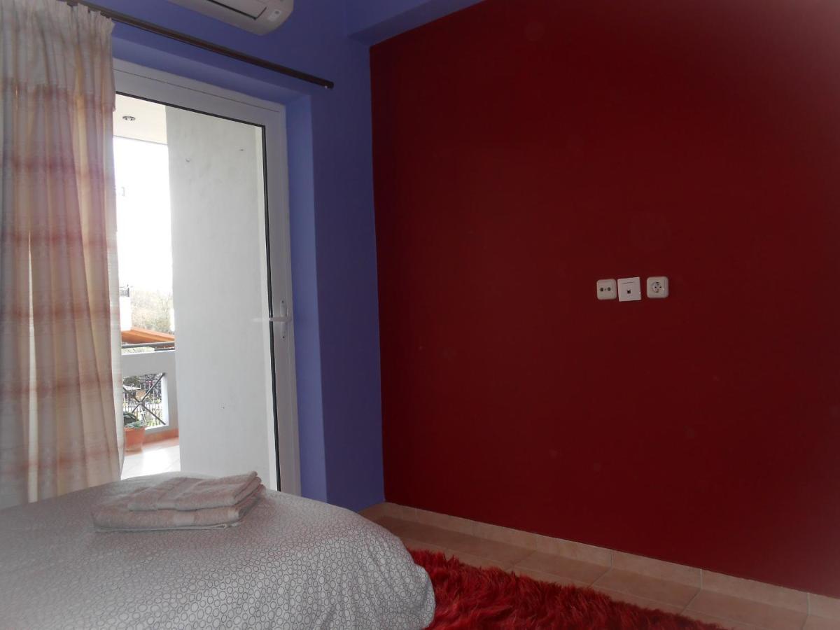 Secret Garden 76 Sq.M. Apartment Close To City Center Ioannina Luaran gambar